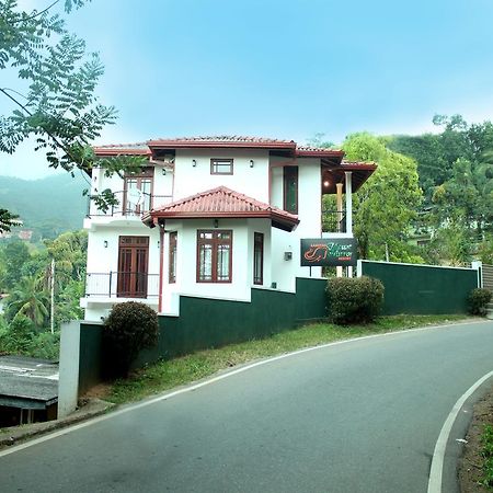 Mount Mirror Resort Kandy Exterior photo